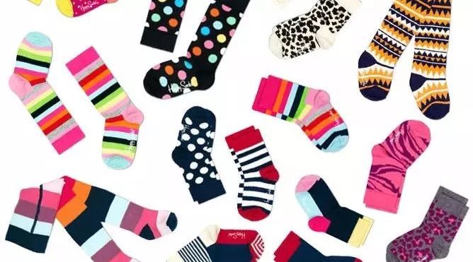 冬天襪子怎么穿?保暖、時尚、不跌范er!_時尚